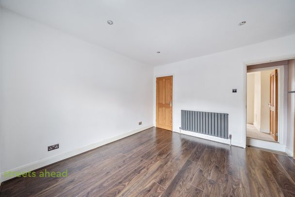 Selsdon Road, South Croydon, CR2 - Photo 1