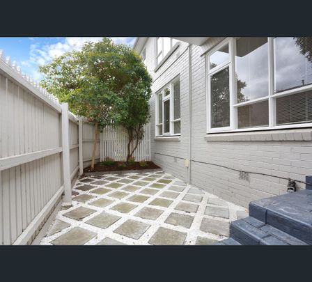 4/1B Kinkora Road, Hawthorn, Vic 3122 - Photo 1
