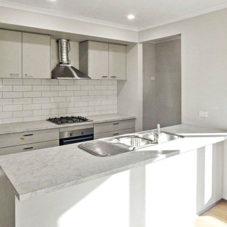 NEW 4 BEDROOM FAMILY HOME - Photo 3