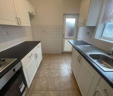 Clifton Gardens, St. Georges Road, Hull, HU3 - Photo 3