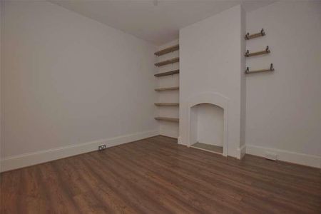 Albert Street, Cheltenham, Gloucestershire, GL50 - Photo 2