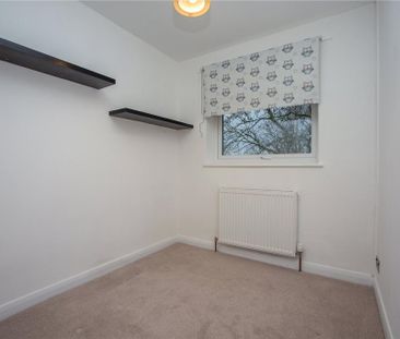 3 bedroom semi-detached house to rent - Photo 6