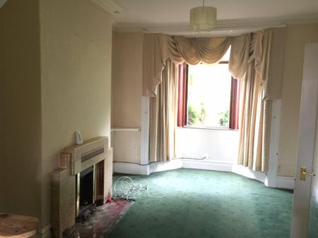 3 bedroom semi-detached house to rent - Photo 4