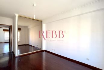 Apartamento T2 em Setúbal