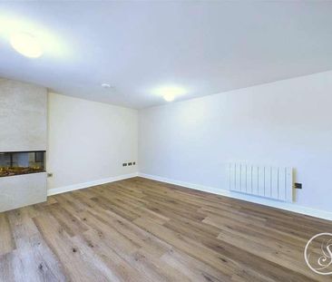 Highthorne Court, Shadwell, LS17 - Photo 5
