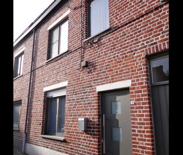 Gezellige stadswoning in hartje Ieper 🏠 - Photo 1