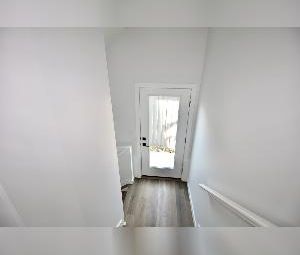 2 Bed 1 Bath Suite Ottewell Home For Rent Edmonton - Photo 1