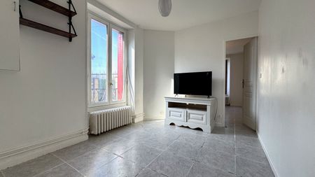 Appartement Corbeil Essonnes 2 pièce(s) 30.57 m2 - Photo 5