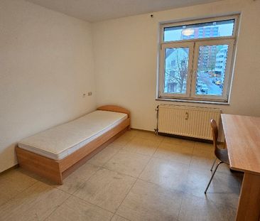 Only for Students!! Möbliertes Studentenapartment - Photo 2