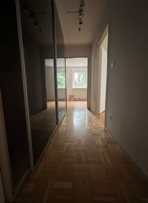 Charmante Maisonette in Graz: 3 Zimmer, Balkon & Stadtblick! - Photo 1