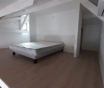 Appartement à louer, 3 pièces - Fort-de-France 97200 - Photo 3