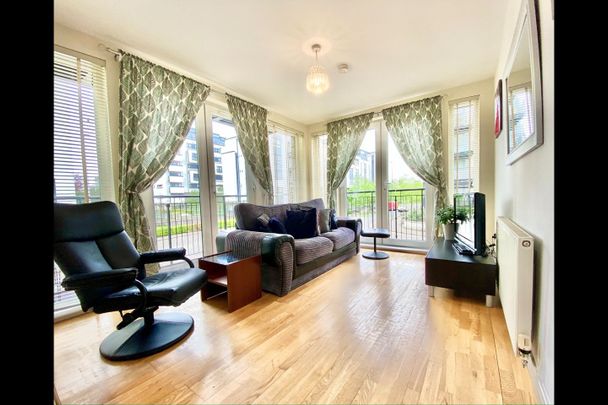 2 Bed Flat, Waterfront Park, EH5 - Photo 1