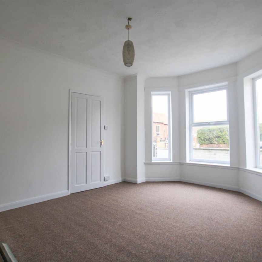 Mill Road Cobholm, Great Yarmouth - Photo 1