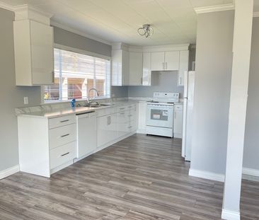 Fabulous South-Facing with Views Upper Level Home - Photo 3