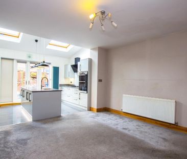 3 bedroom House To Let - Photo 1