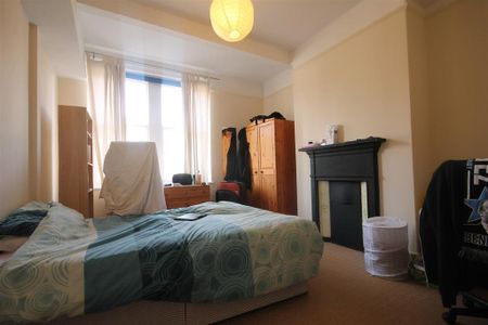 5 bedroom terraced house to rent - Photo 2