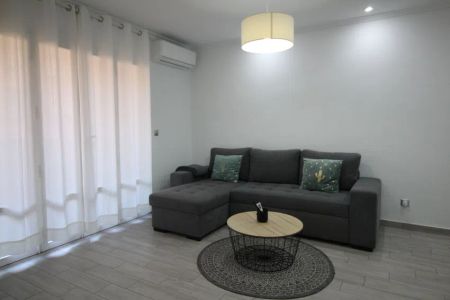 Alquiler de piso en Calle Virgen de la Paloma, 41 - Photo 4