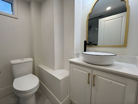 $1,699 / 2 br / 1 ba / 35 Stewart st #basement - Photo 4