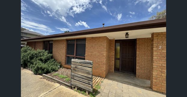 Cosy, Light-Filled Unit in a Convenient Melton West Location - Photo 1