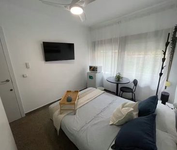 Rambla de Badal, Barcelona, Catalonia 08014 - Photo 4