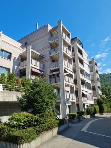 101 m2 apartment on the 5th floor with elevator - Foto 3