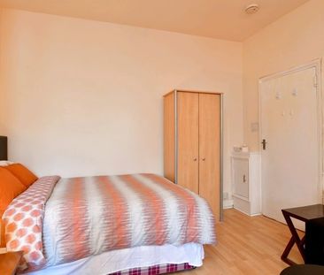 Studio Flat, Goldstone Villas, BN3 - Photo 4