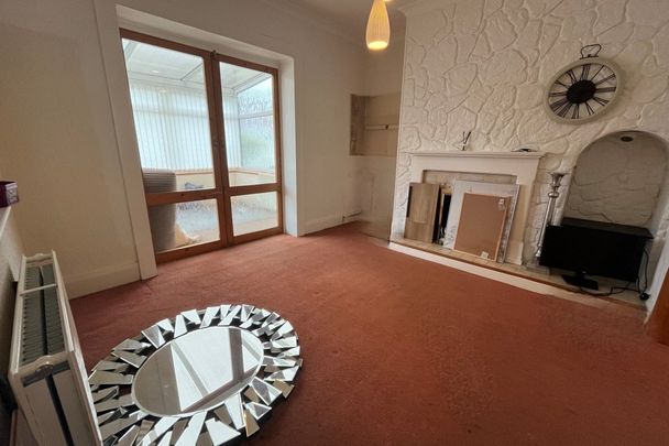 Heath Place - Photo 1