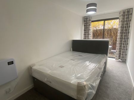 1 Bedroom Flat for Rent near Richmond Bridge - Photo 3