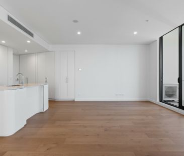 Modern Living with Private Courtyard in Babylon Rouse Hill - Photo 5