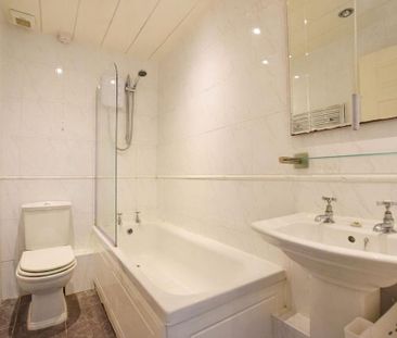 2 bedroom terraced house to rent - Photo 6