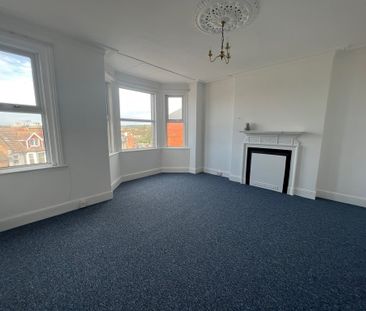 3 bed maisonette to rent in Milward Road, Hastings - Photo 3