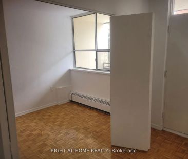 191 St George Street #308 - Photo 4
