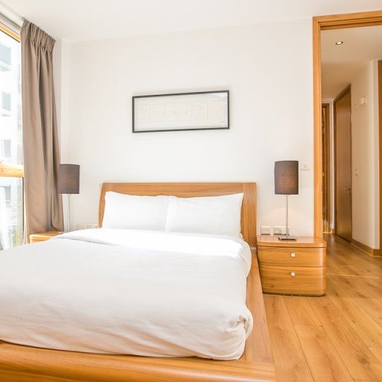 2-bedroom apartment for rent in Docklands North, Dublin - Photo 1