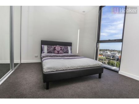 Furnished & Convenient Location! - Photo 4