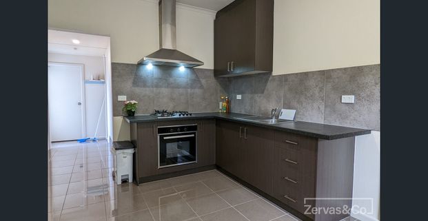 Shared accommodation-Utilities includes (water, electricity, gas, WIFI ) - Photo 1