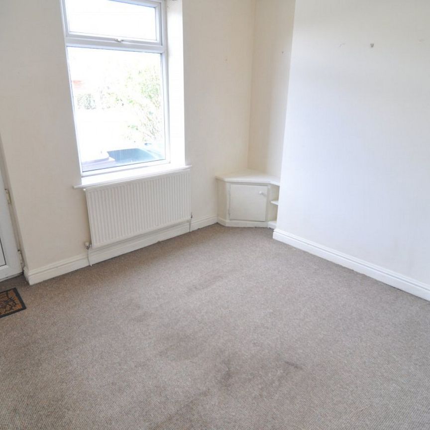 Dearne Road, Bolton-upon-dearne - Photo 1