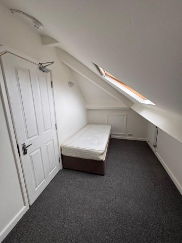 Room in a Shared House, Hinton Road, BS16 - Photo 5