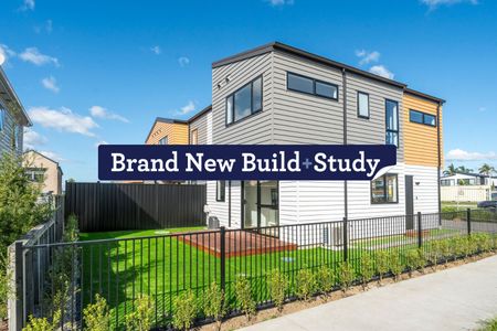 Stylish 3-Bedroom Home with Study - Photo 2