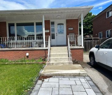 Detached Home For Lease | W9239330 - Photo 5