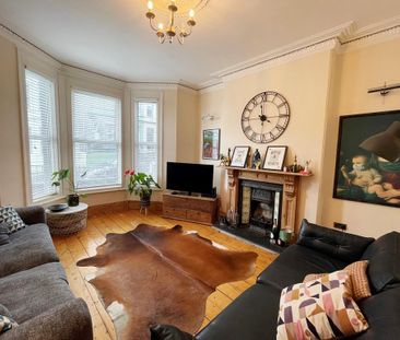 3 bedroom terraced house to rent - Photo 2