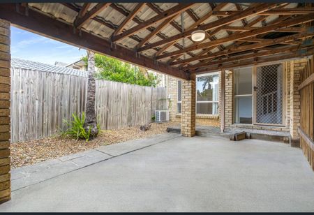 5/11 Smith Road, Woodridge QLD 4114 - House For Rent | Domain - Photo 3