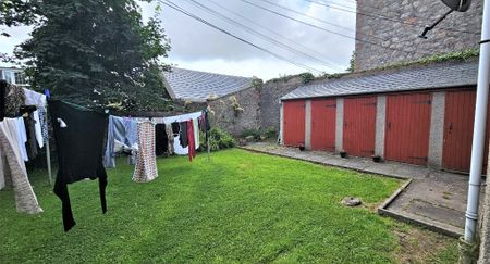 P1725: Wallfield Crescent, Rosemount, Aberdeen - Photo 2