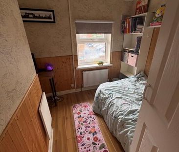 65 Seaview Drive, Carrickfergus, BT15 3NB - Photo 2