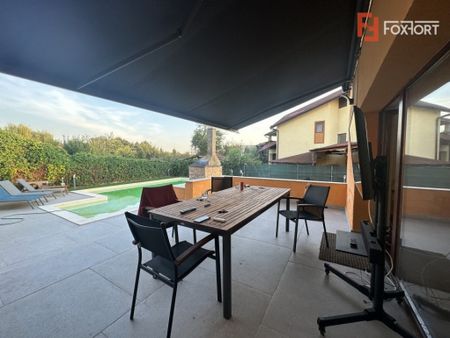 Casa individuala cu 10 camere si piscina, in Dumbravita - ID - Photo 4
