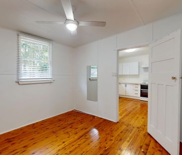 4 Cudgee Avenue, Summerland Point NSW 2259 - Photo 4