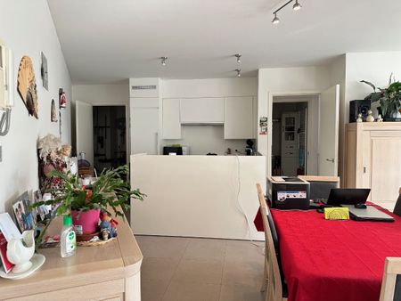 Appartement met 2 slaapkamers en een staanplaats - Photo 4