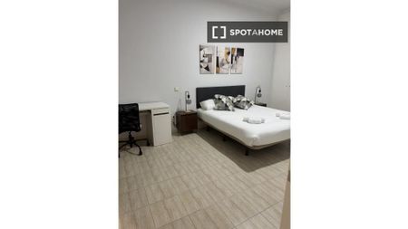 Luxury Flat for rent in Madrid, Spain - Photo 3