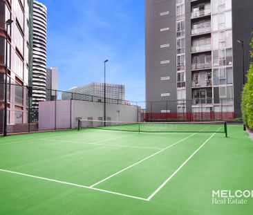 TWO BEDROOMS IN PRIME CENTRAL LOCATION - UNFURNISHED - Photo 6