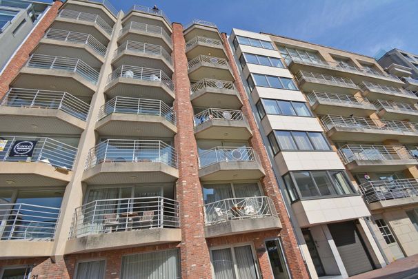 Zonnig appartement met een ruim open zicht nabij het strand in Duinbergen. - Photo 1