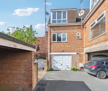 Castle Court, Aylesbury - Photo 3